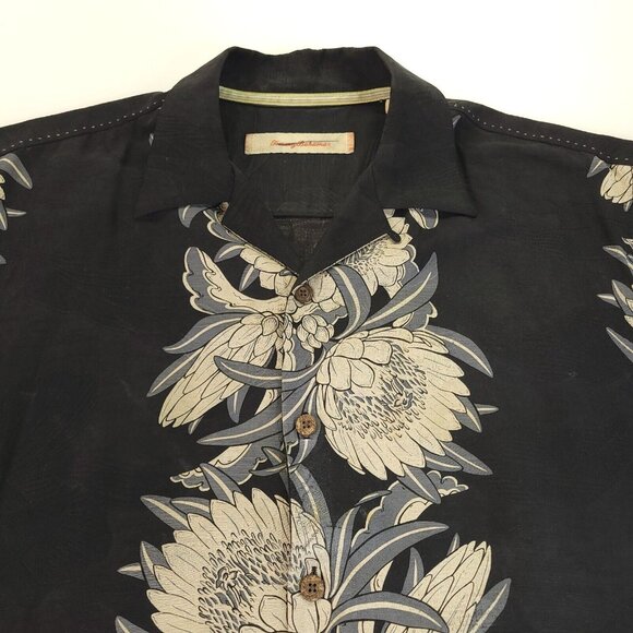 Tommy Bahama‎ Shirt Mens Large Black Floral Frond Hawaiian Wood Button 100% Silk - Picture 2 of 11